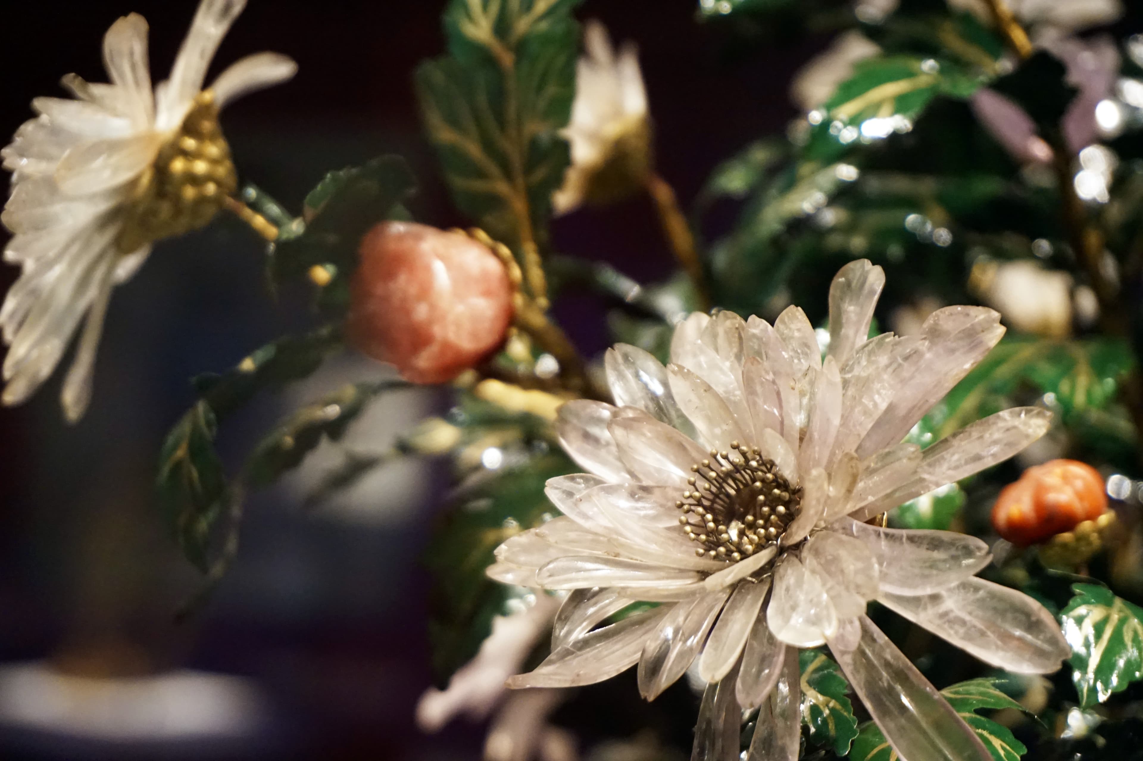 Jade Chrysanthemum Bonsai Sculpture